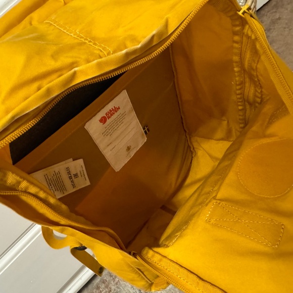 Backpack Fjallraven Kanken Backpack Large 17” - Picture 3 of 6